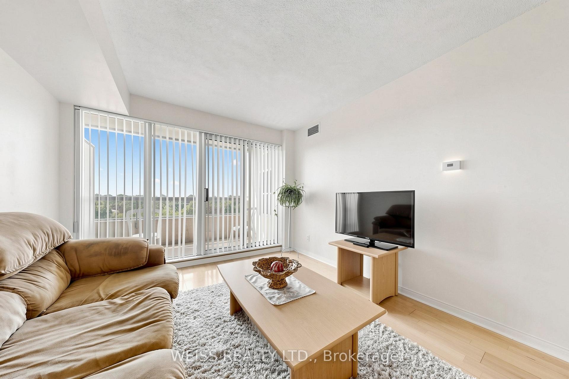 Photo 9 of Unit 710, 5 Emerald Lane, Vaughan, Crestwood-Springfarm-Yorkhill — HOMEH