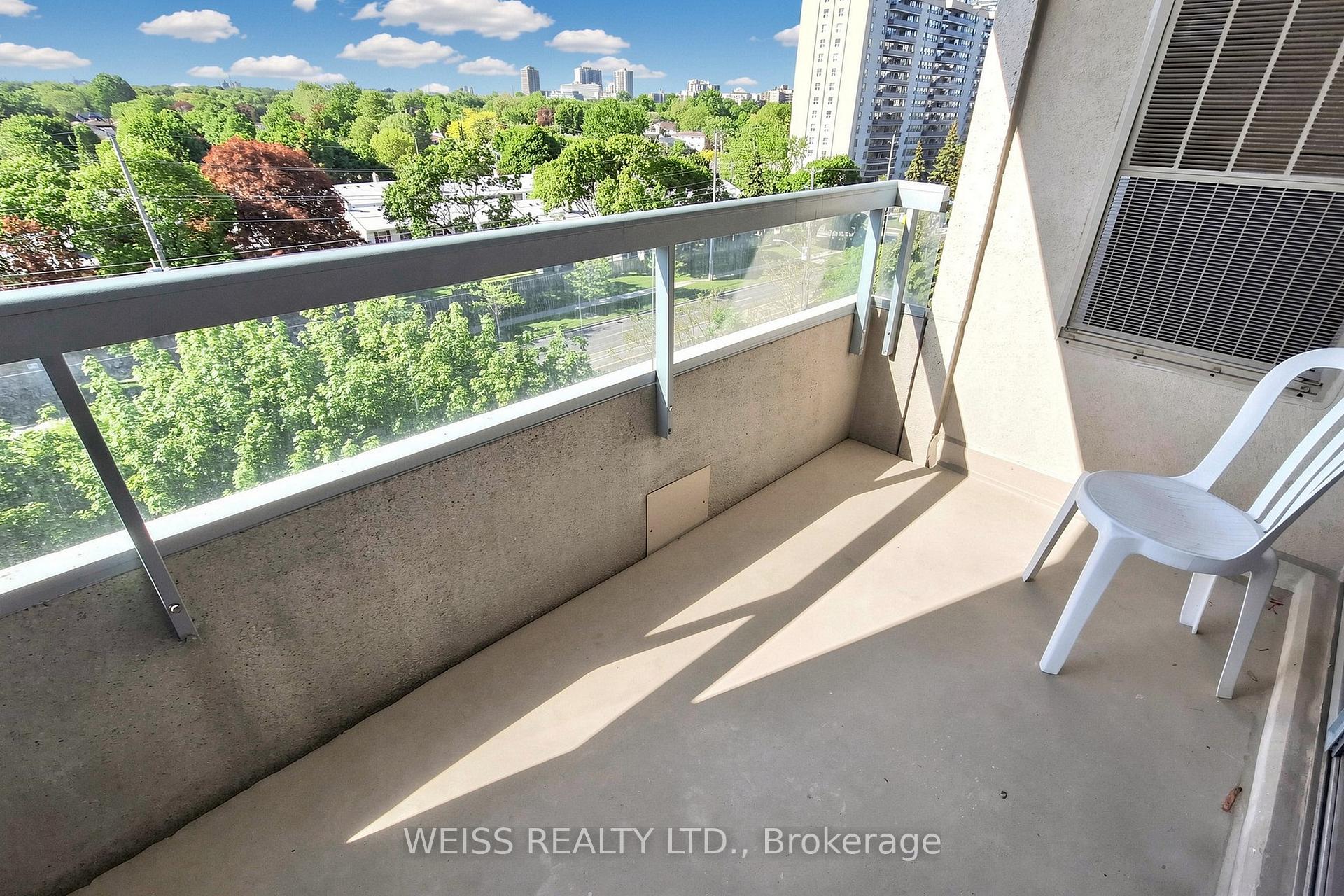 Photo 23 of Unit 710, 5 Emerald Lane, Vaughan, Crestwood-Springfarm-Yorkhill — HOMEH