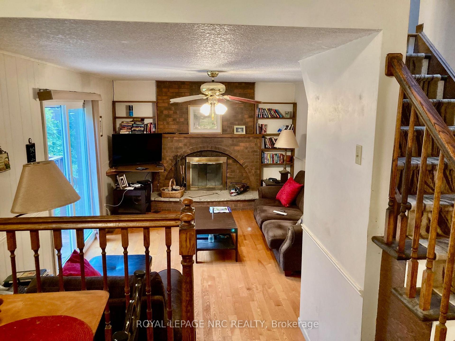 Photo 6 of 3871 Orlando Drive, Niagara Falls, Church's Lane — HOMEH