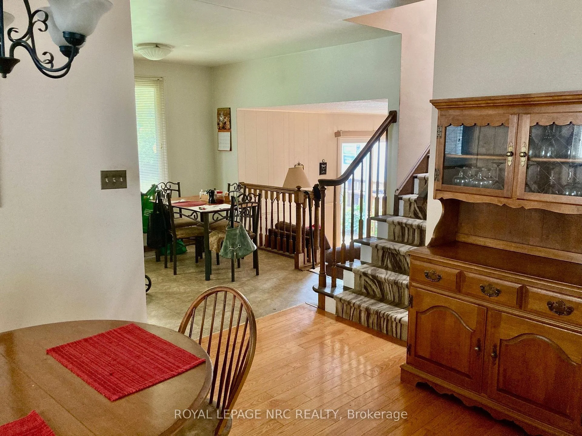 Photo 5 of 3871 Orlando Drive, Niagara Falls, Church's Lane — HOMEH