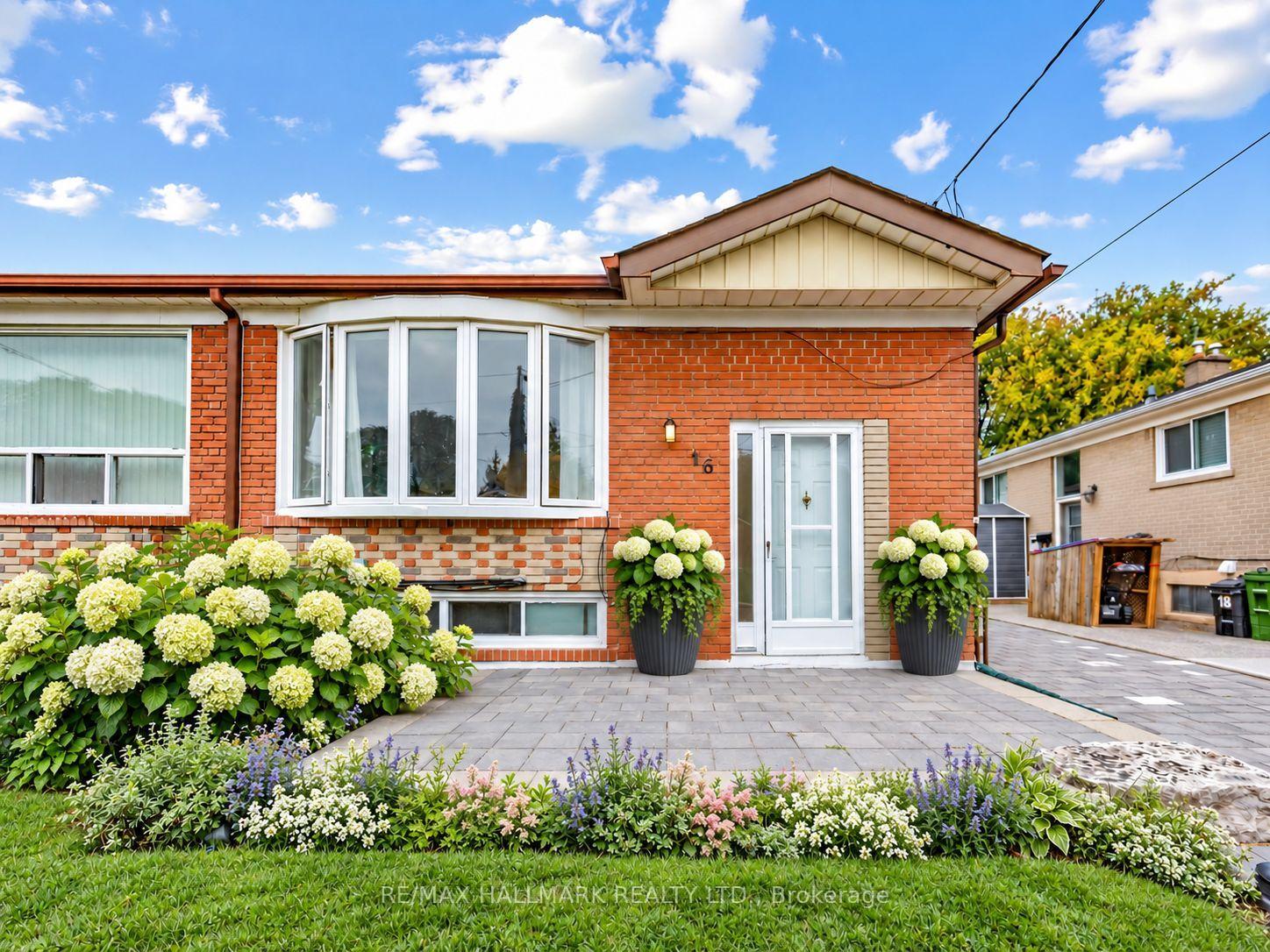 Photo of 16 Avis Crescent