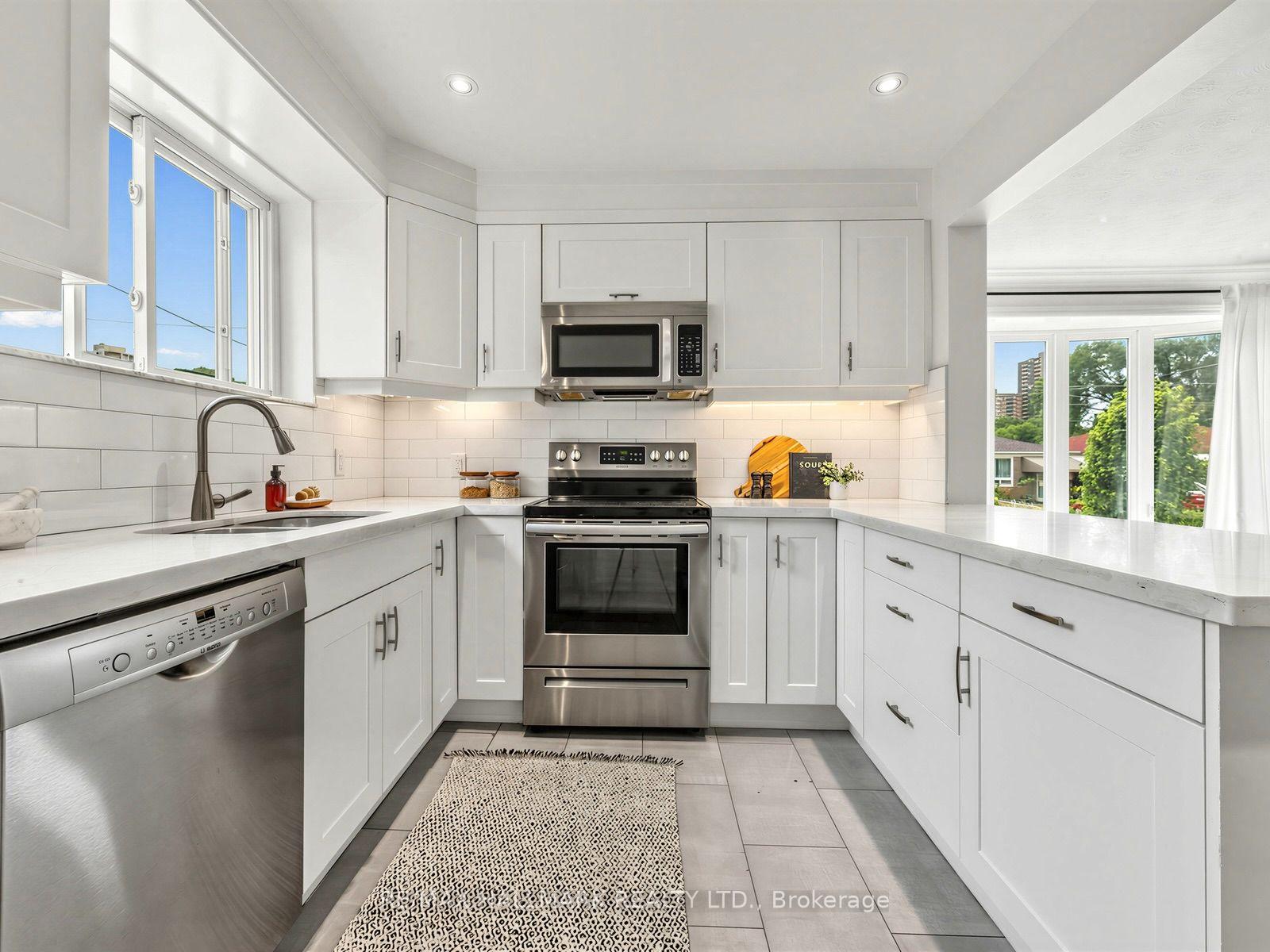 Photo 16 of 16 Avis Crescent, Toronto, O'Connor-Parkview — HOMEH