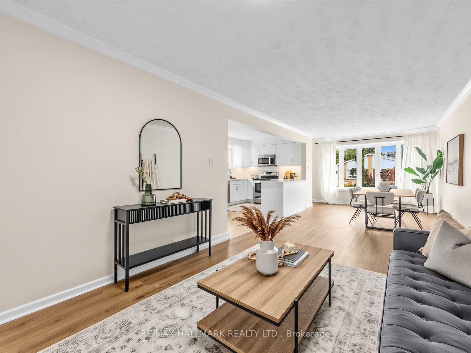 Photo 19 of 16 Avis Crescent, Toronto, O'Connor-Parkview — HOMEH