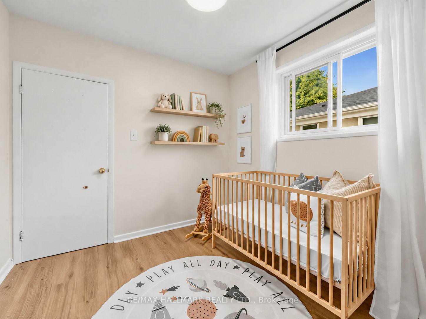 Photo 26 of 16 Avis Crescent, Toronto, O'Connor-Parkview — HOMEH