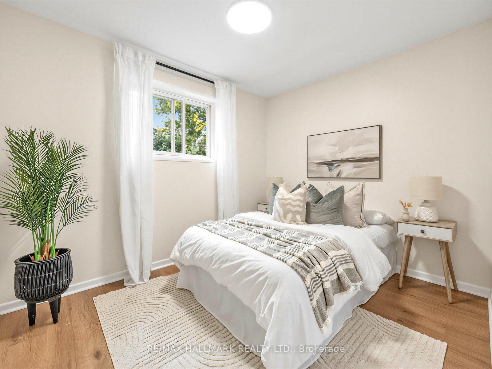 Photo 29 of 16 Avis Crescent, Toronto, O'Connor-Parkview — HOMEH