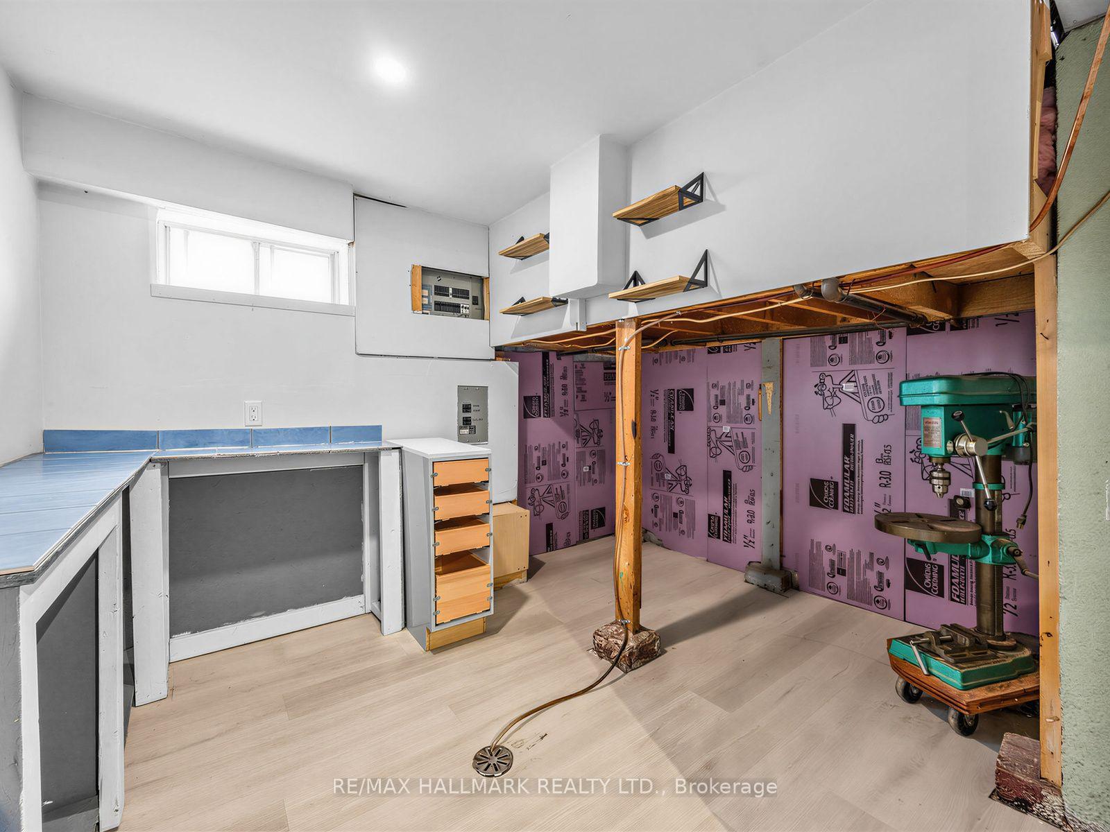 Photo 43 of 16 Avis Crescent, Toronto, O'Connor-Parkview — HOMEH