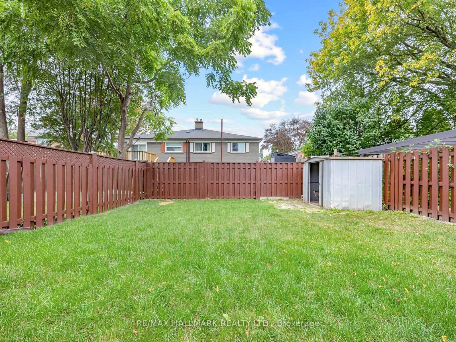 Photo 46 of 16 Avis Crescent, Toronto, O'Connor-Parkview — HOMEH