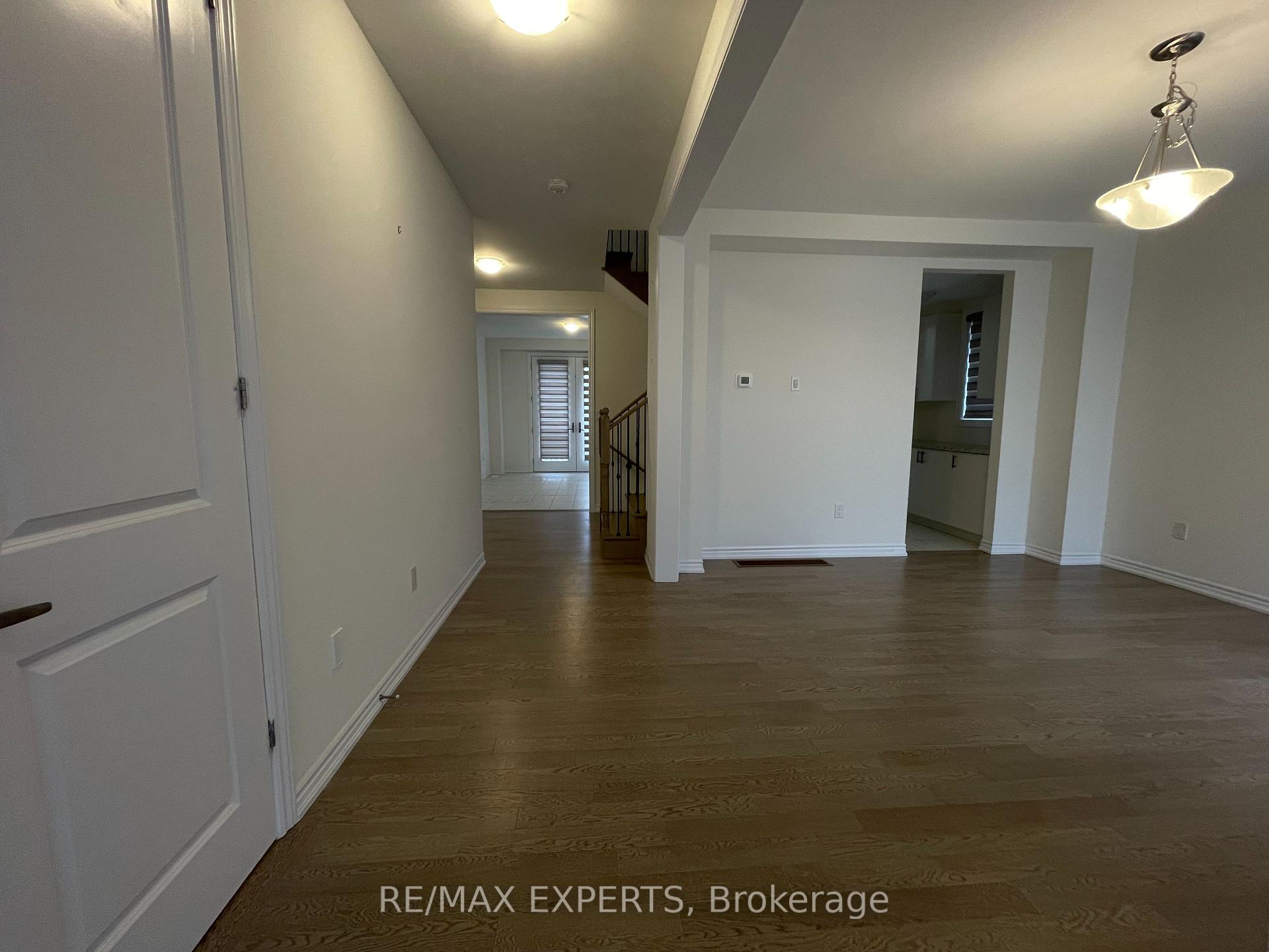 Photo 5 of 45 Del Ray Crescent, Wasaga Beach — HOMEH