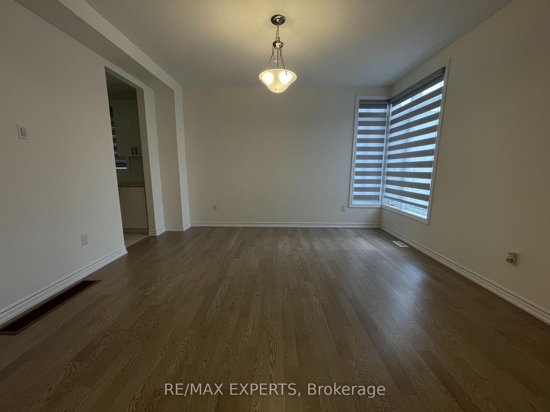 Photo 7 of 45 Del Ray Crescent, Wasaga Beach — HOMEH