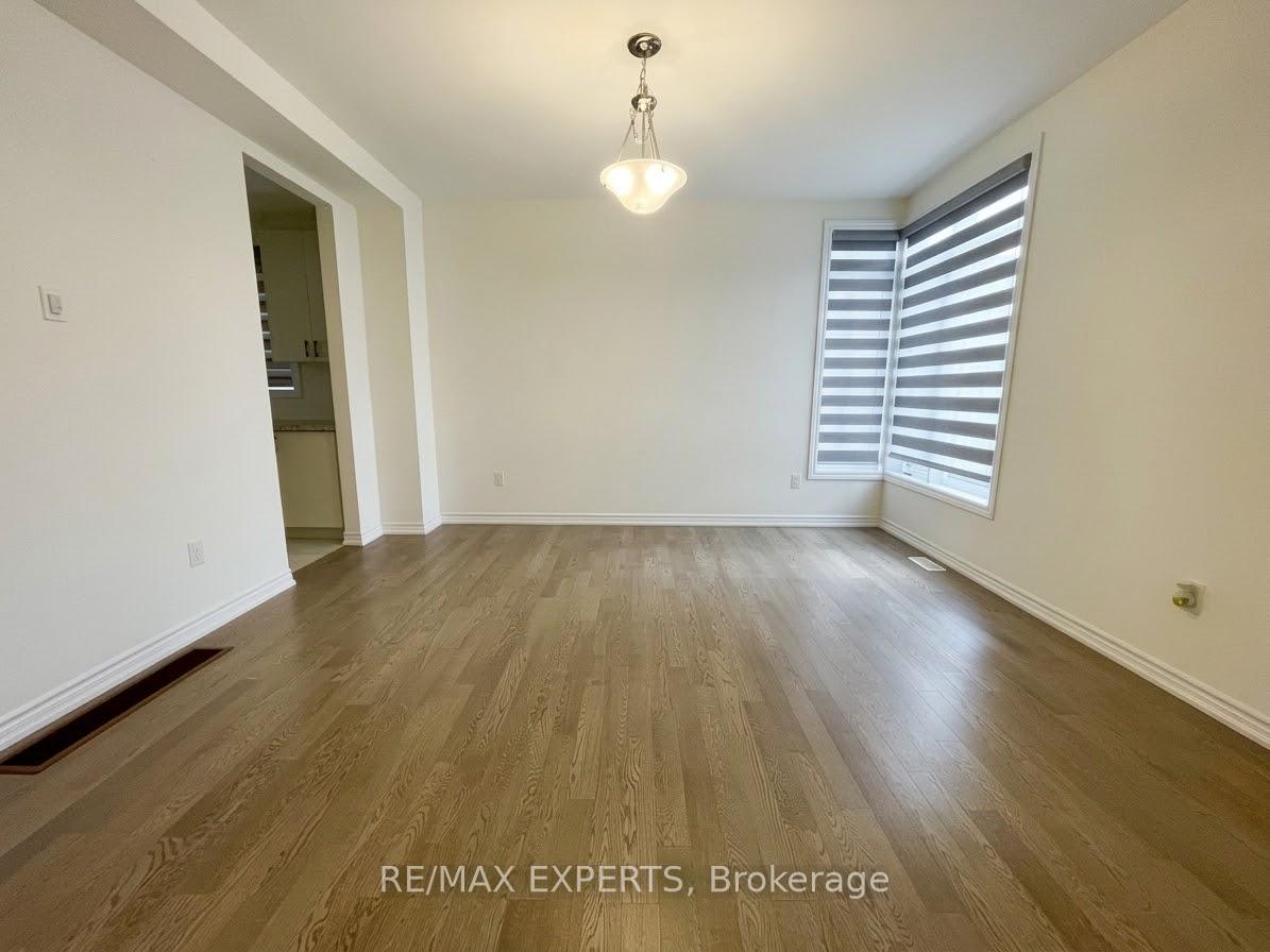 Photo 10 of 45 Del Ray Crescent, Wasaga Beach — HOMEH