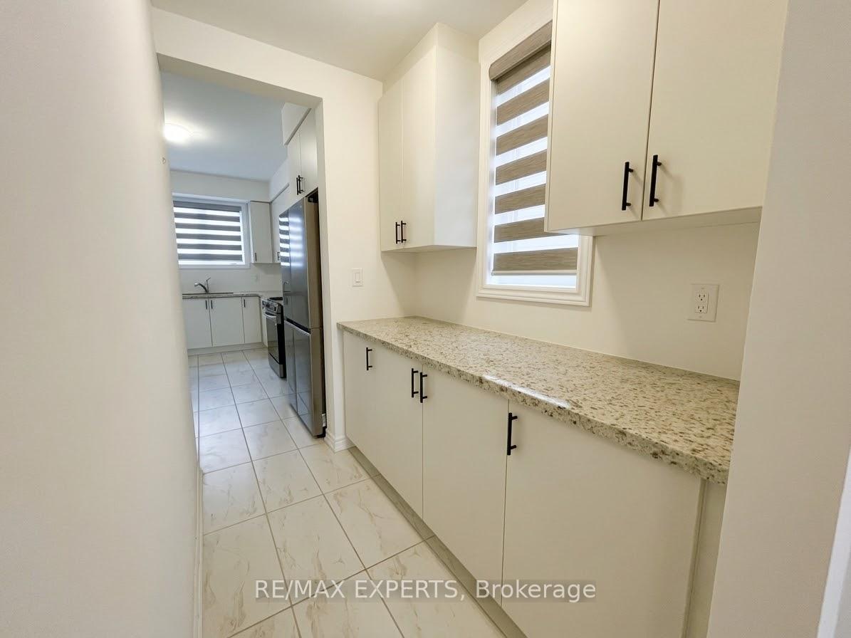 Photo 12 of 45 Del Ray Crescent, Wasaga Beach — HOMEH