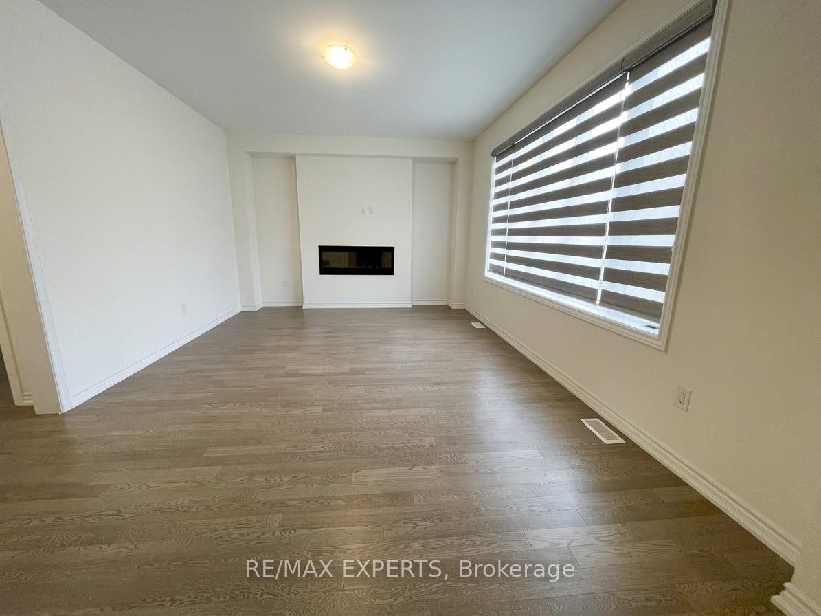 Photo 18 of 45 Del Ray Crescent, Wasaga Beach — HOMEH