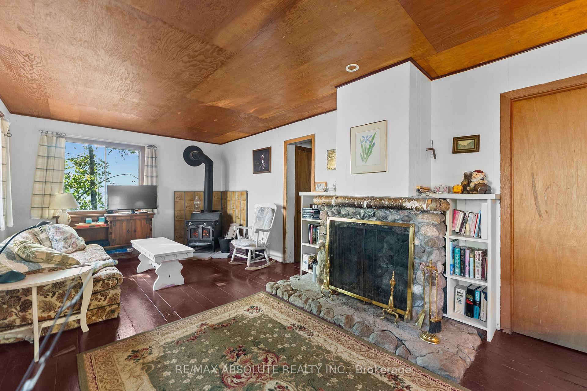 Photo 8 of 77A Christopher Lane, Horton, Horton Twp — HOMEH