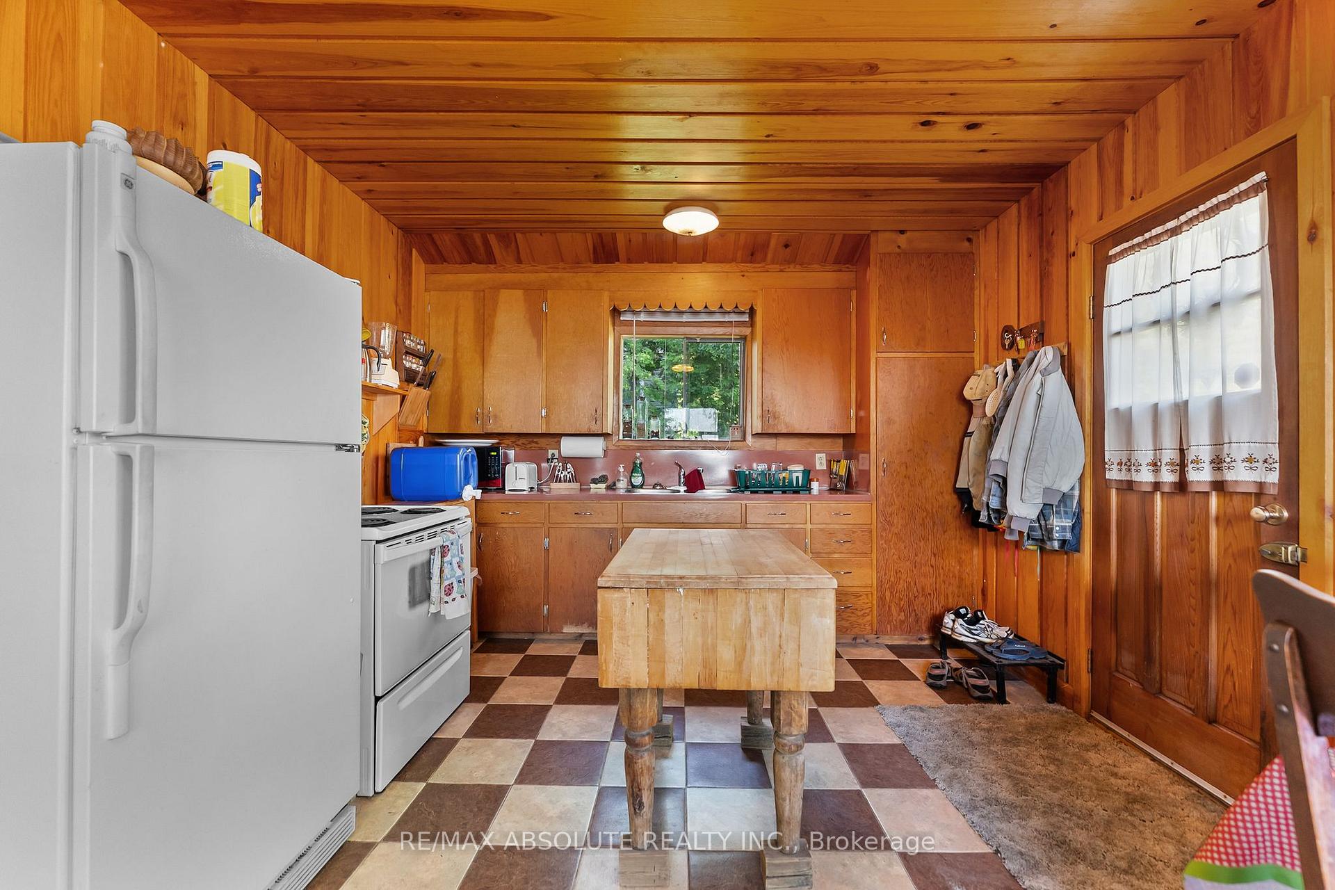 Photo 11 of 77A Christopher Lane, Horton, Horton Twp — HOMEH