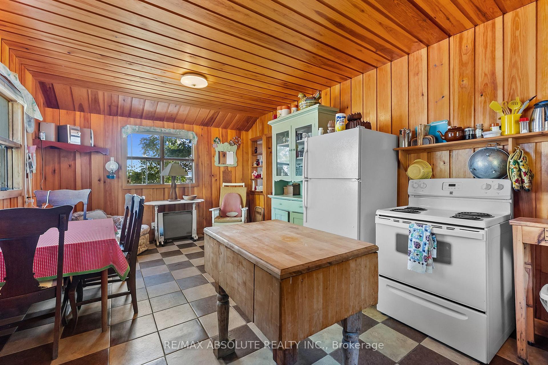 Photo 13 of 77A Christopher Lane, Horton, Horton Twp — HOMEH