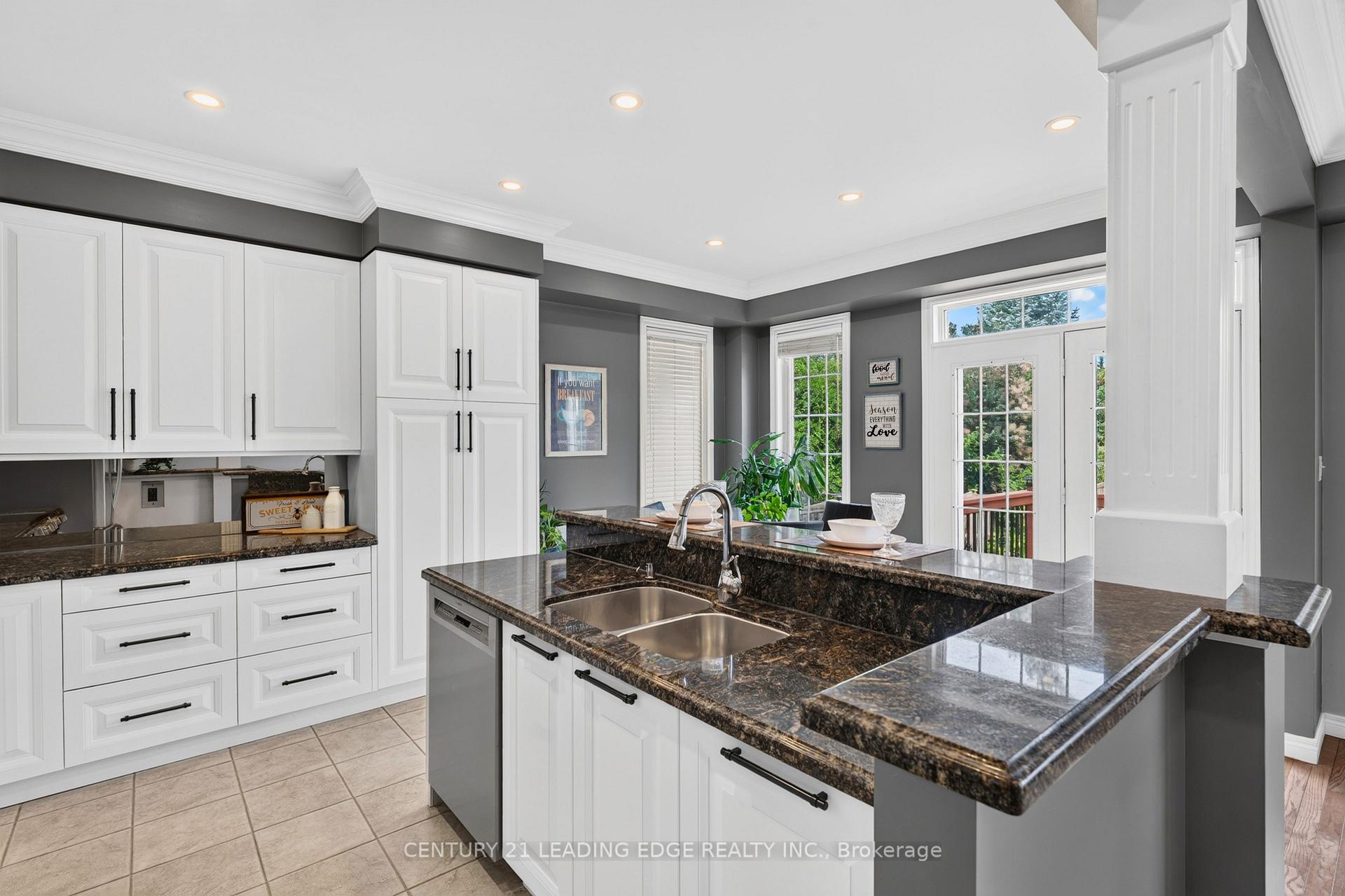 Photo 10 of 134 Toscana Drive, Whitby, Taunton North — HOMEH