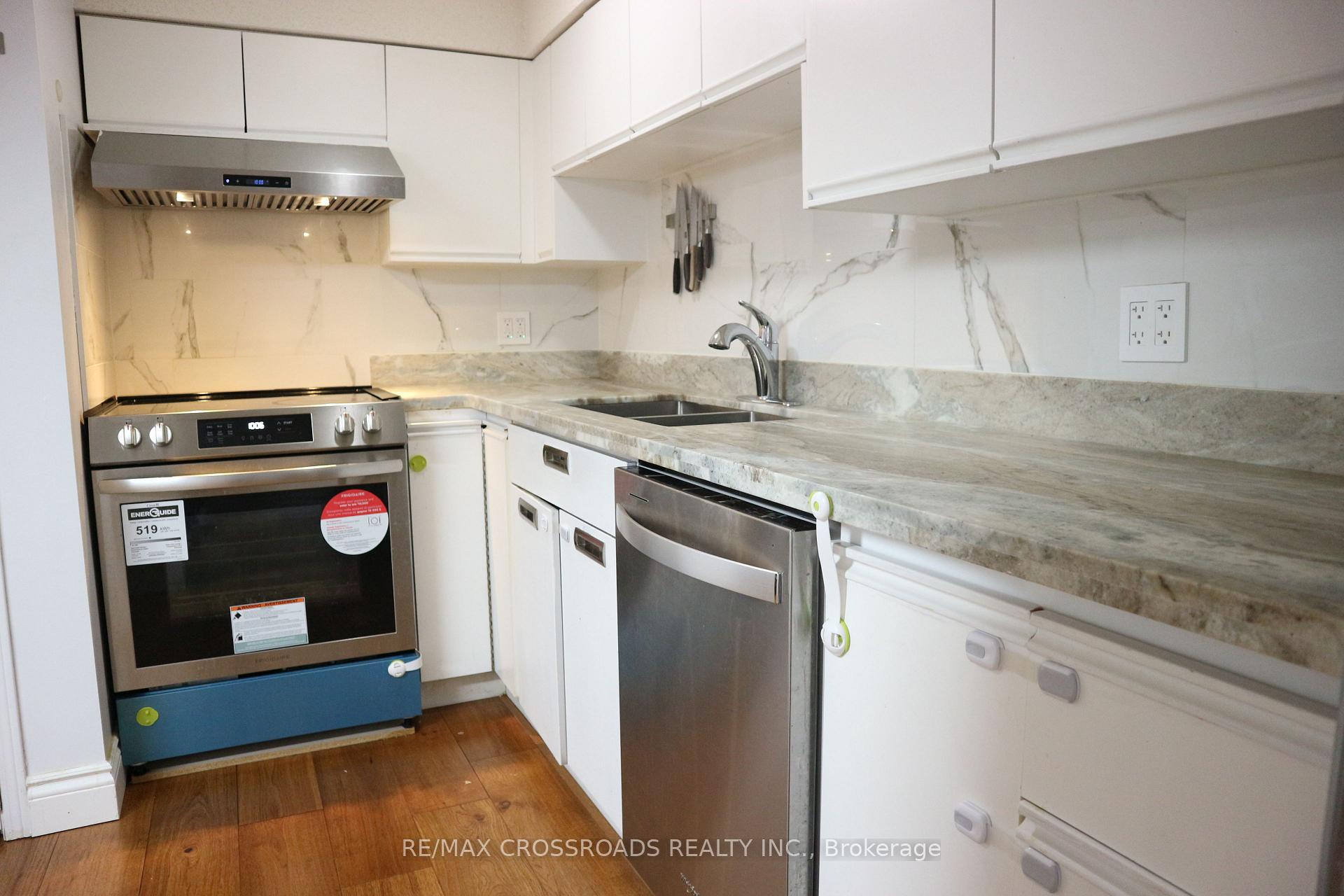 Photo 6 of 14 Genner Drive, Ajax, Central West — HOMEH