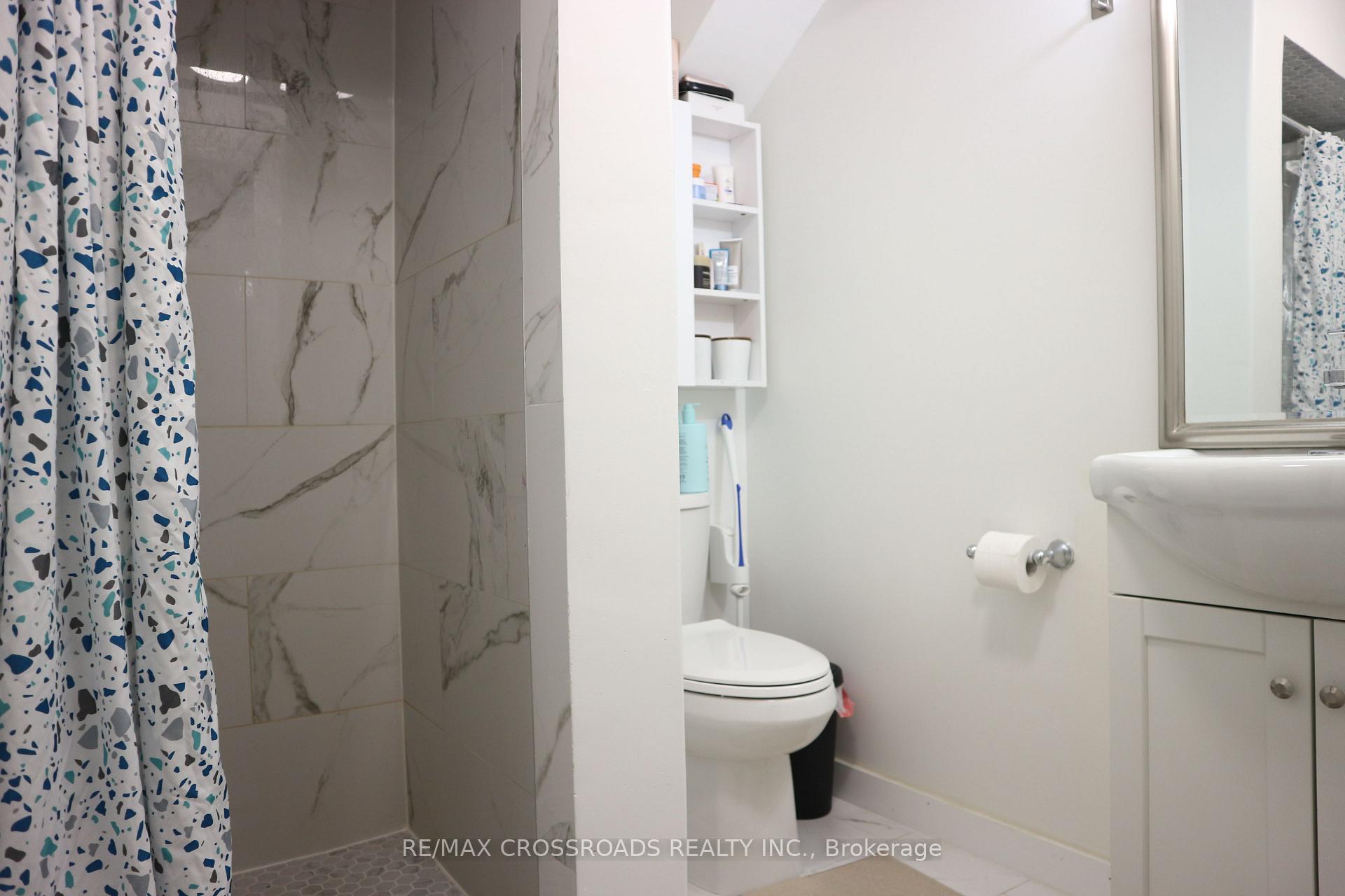 Photo 13 of 14 Genner Drive, Ajax, Central West — HOMEH