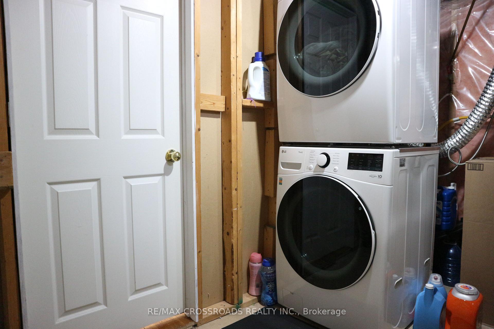 Photo 14 of 14 Genner Drive, Ajax, Central West — HOMEH