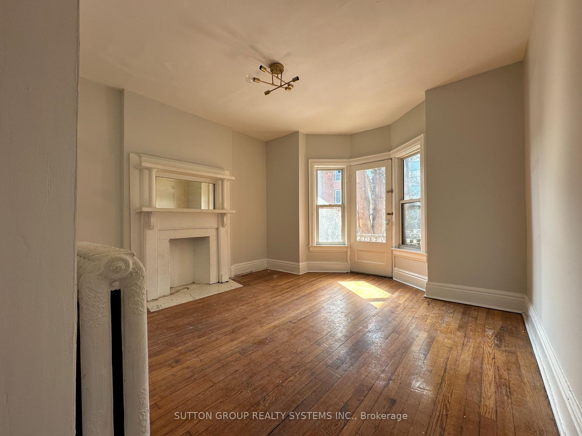 Photo 2 of Unit D, 237 Dovercourt Road, Toronto, Trinity-Bellwoods — HOMEH