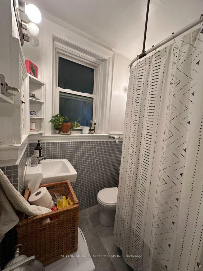 Photo 24 of Unit D, 237 Dovercourt Road, Toronto, Trinity-Bellwoods — HOMEH