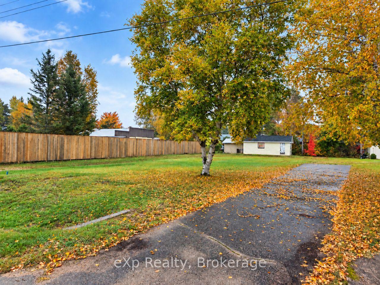 Photo 6 of 8 Cedar Court, South River — HOMEH