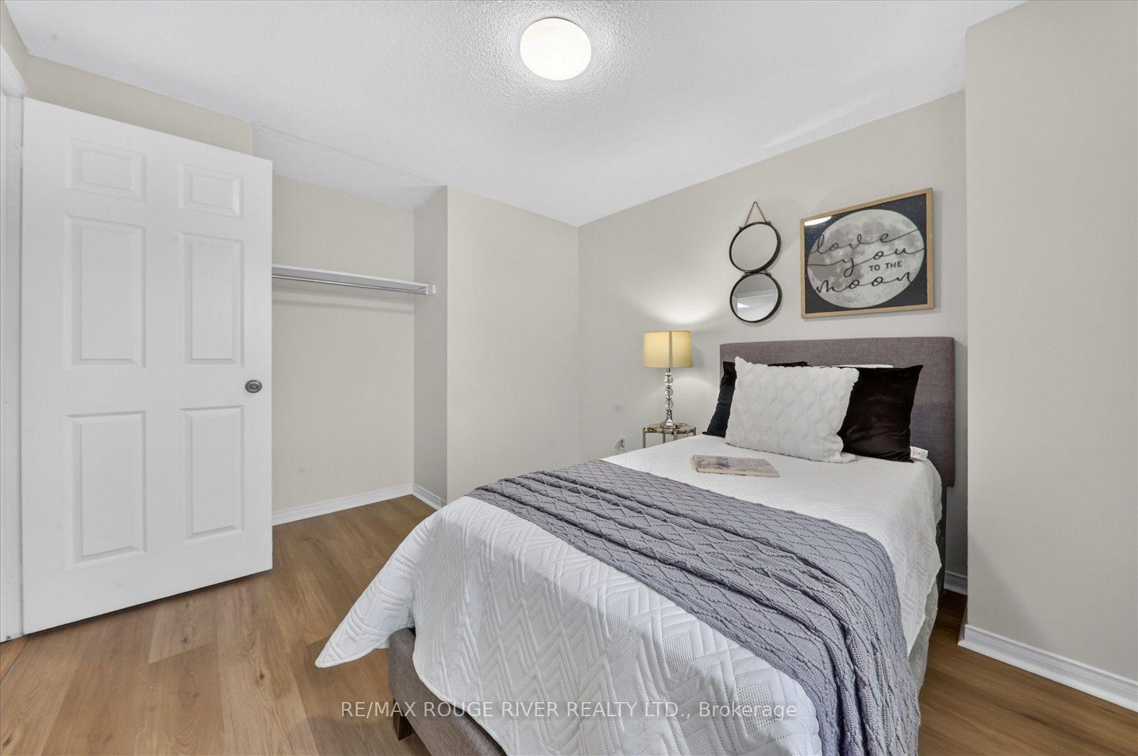 Photo 27 of 211 Ponymeadow Terrace, Scarborough, Highland Creek — HOMEH