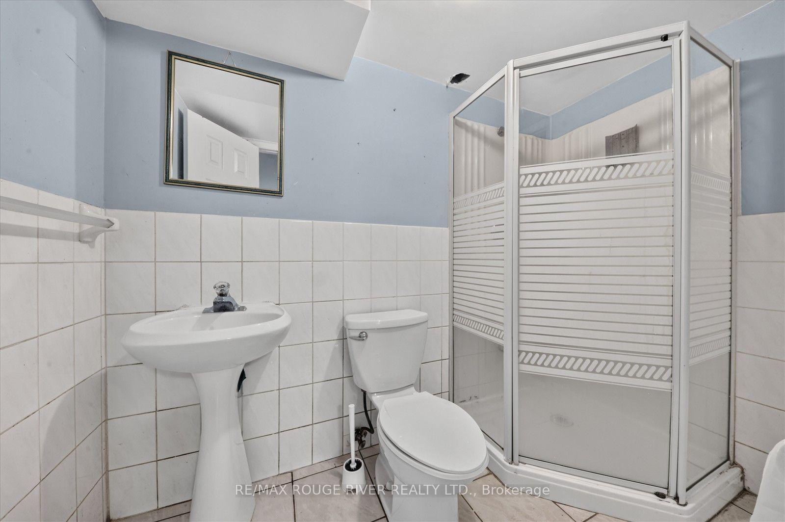 Photo 38 of 211 Ponymeadow Terrace, Scarborough, Highland Creek — HOMEH