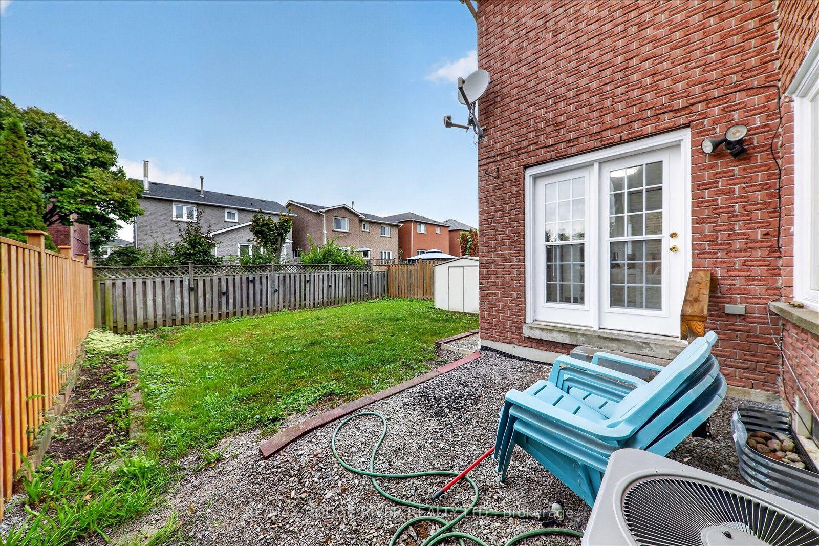 Photo 42 of 211 Ponymeadow Terrace, Scarborough, Highland Creek — HOMEH