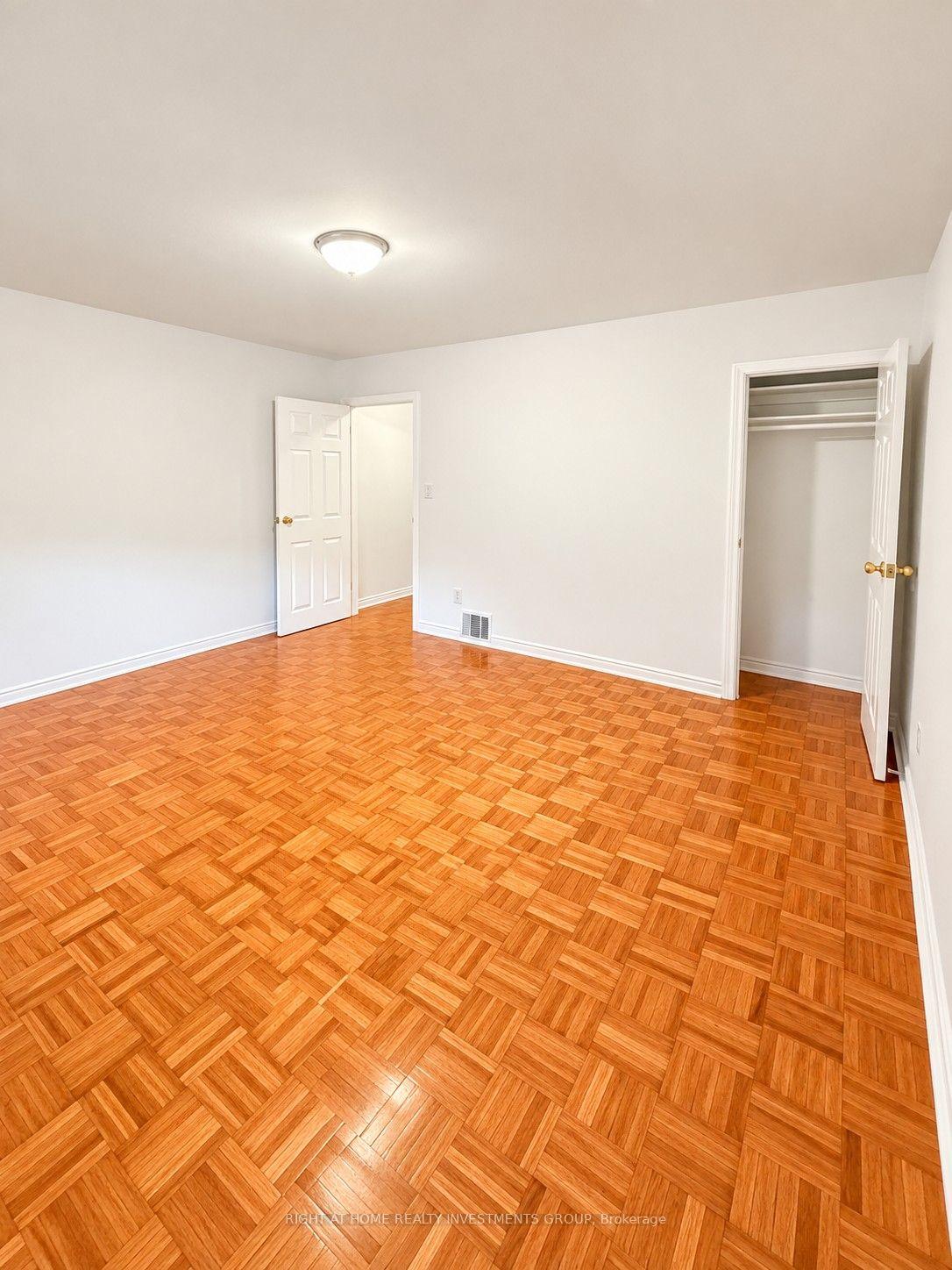 Photo 7 of 242 Silverthorn Avenue, Toronto, Weston-Pellam Park — HOMEH
