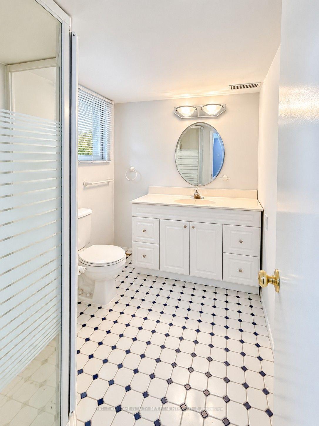 Photo 13 of 242 Silverthorn Avenue, Toronto, Weston-Pellam Park — HOMEH