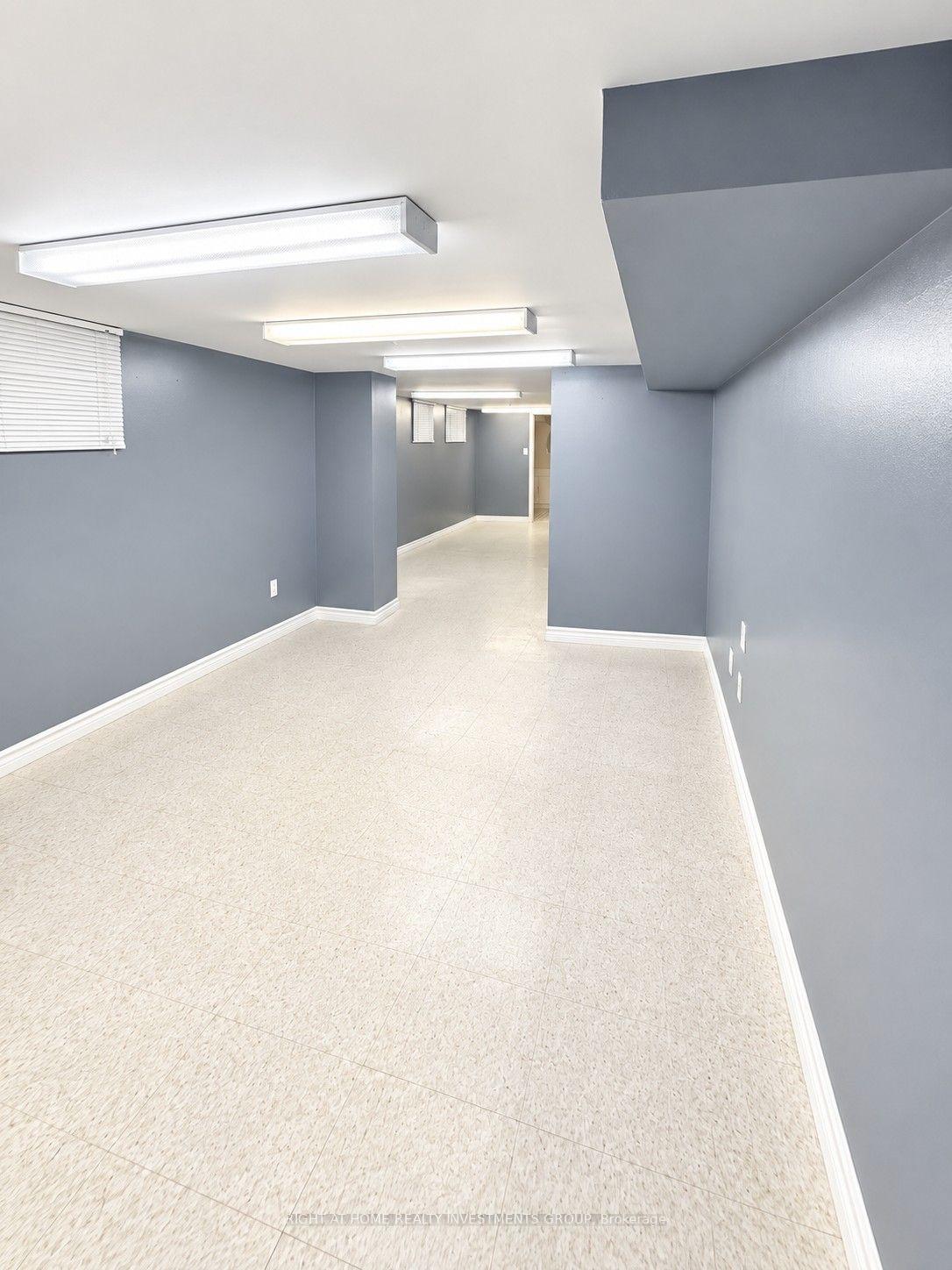 Photo 18 of 242 Silverthorn Avenue, Toronto, Weston-Pellam Park — HOMEH