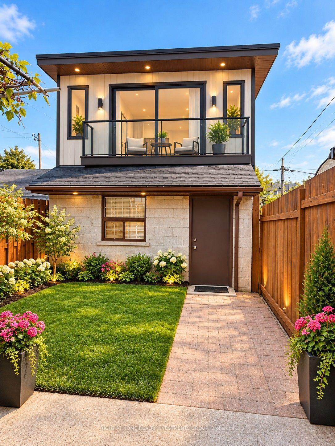 Photo 31 of 242 Silverthorn Avenue, Toronto, Weston-Pellam Park — HOMEH