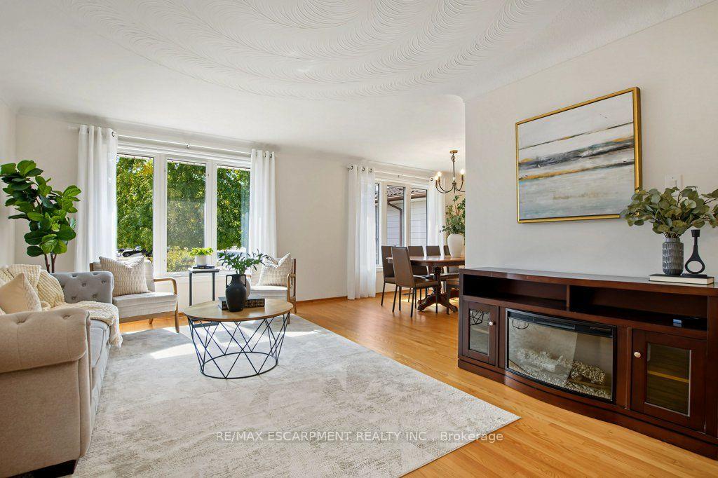 Photo 8 of 30 Catalina Drive, Hamilton, Greenford — HOMEH