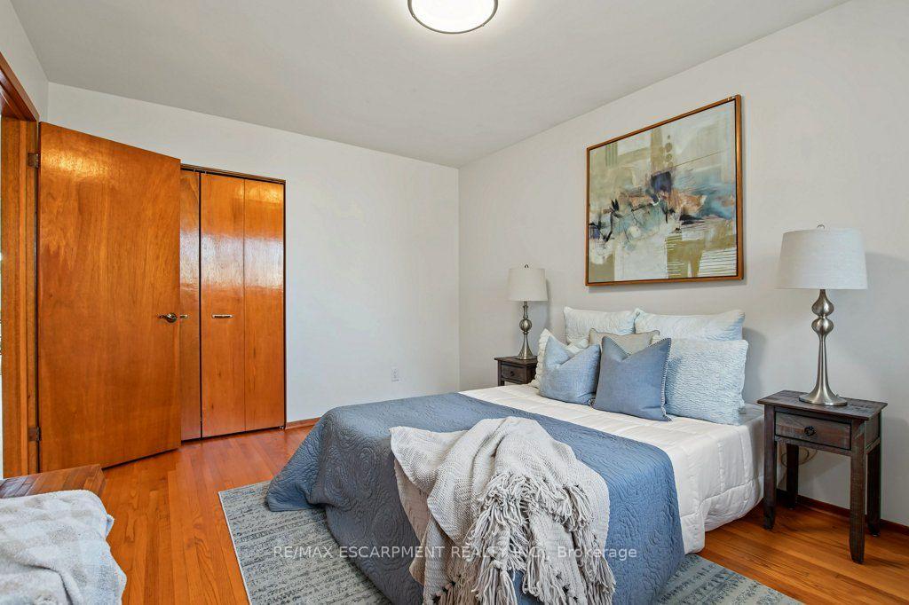 Photo 22 of 30 Catalina Drive, Hamilton, Greenford — HOMEH