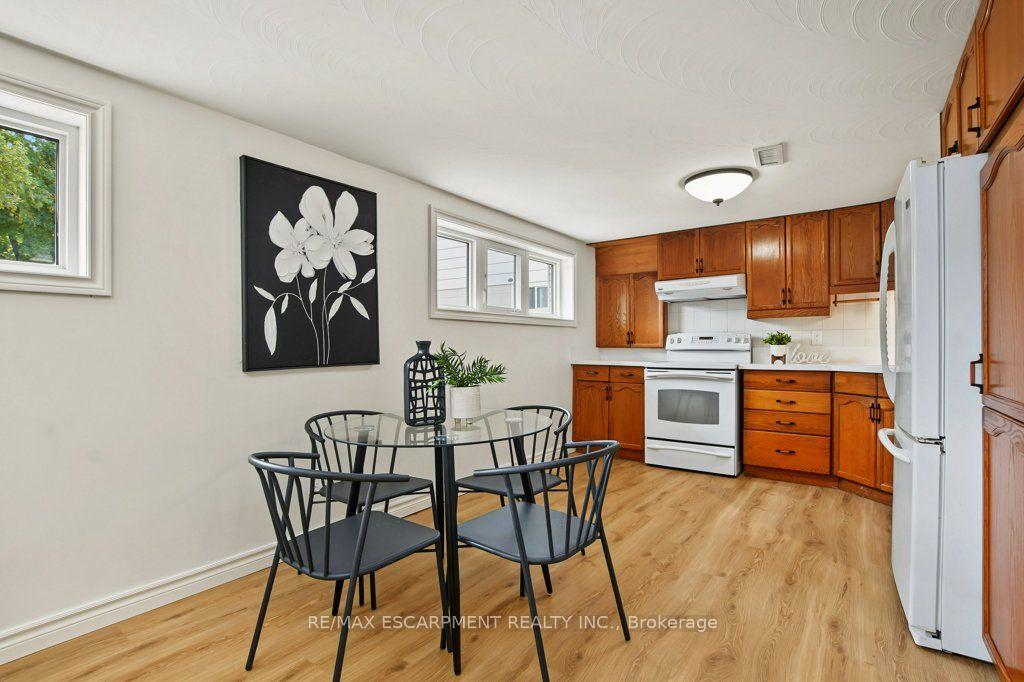 Photo 30 of 30 Catalina Drive, Hamilton, Greenford — HOMEH