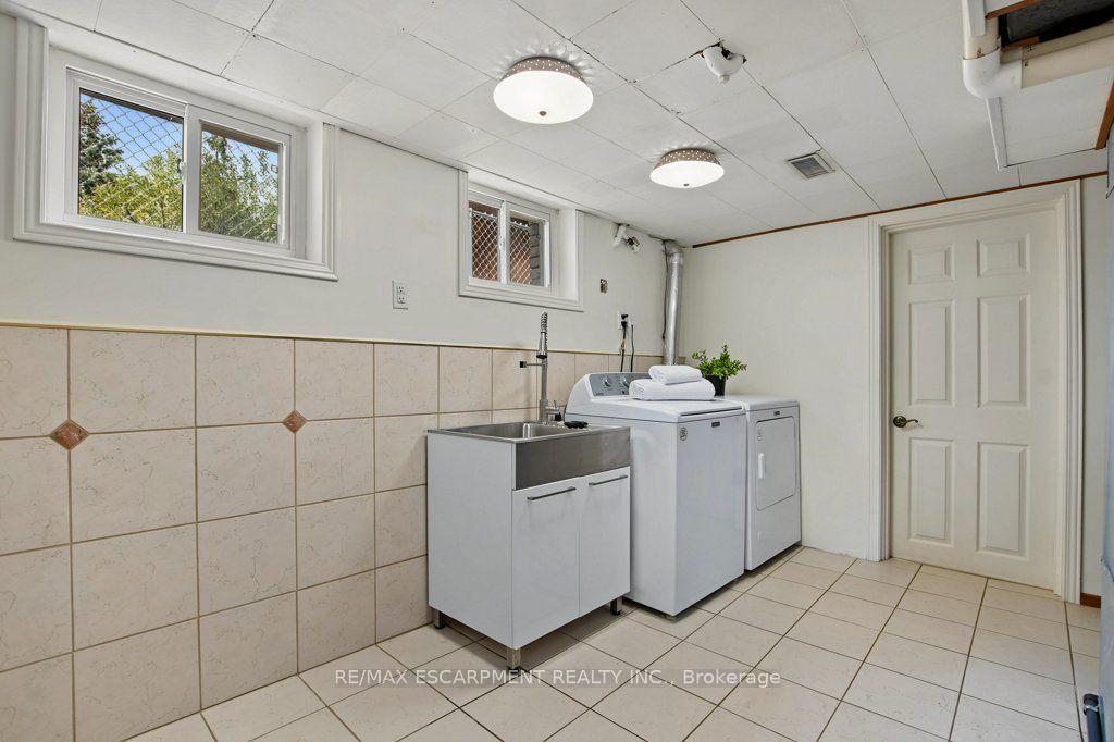 Photo 35 of 30 Catalina Drive, Hamilton, Greenford — HOMEH