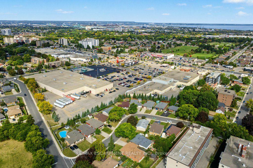 Photo 45 of 30 Catalina Drive, Hamilton, Greenford — HOMEH
