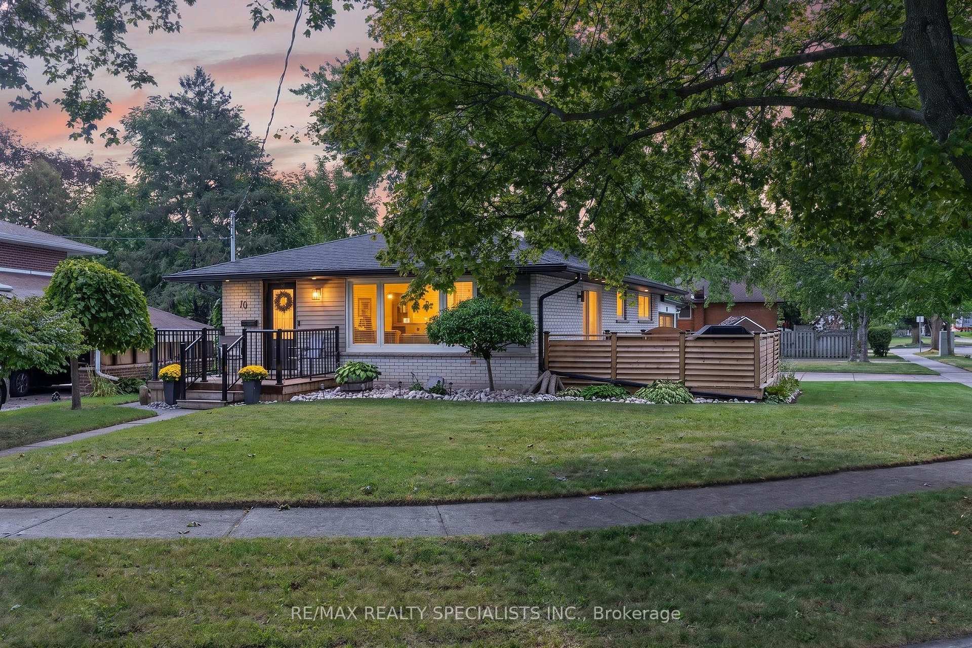 Photo of 70 Duncairn Avenue