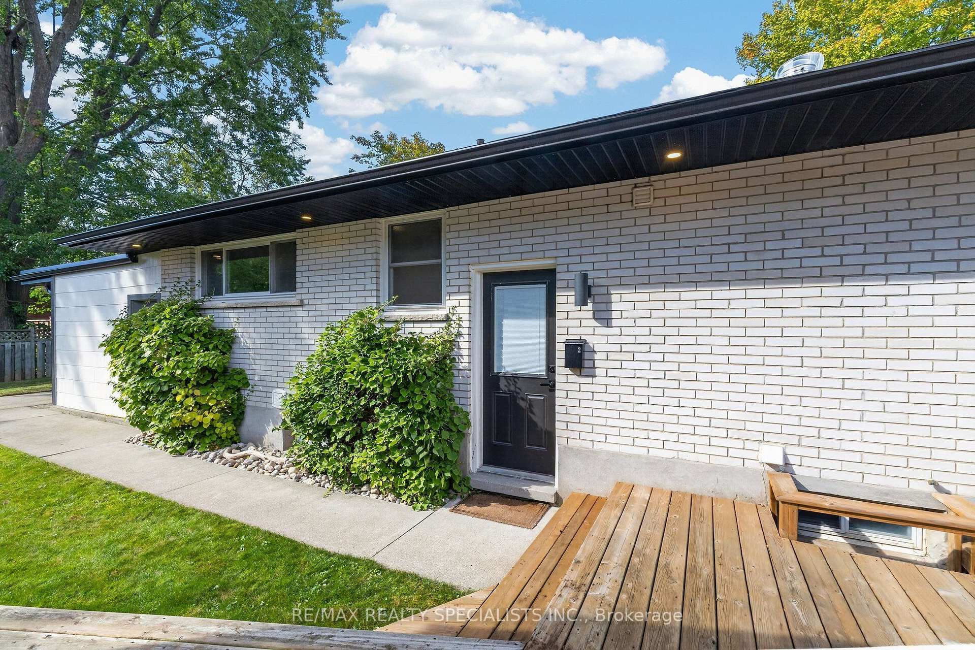 Photo 35 of 70 Duncairn Avenue, Kitchener, Forest Hill — HOMEH