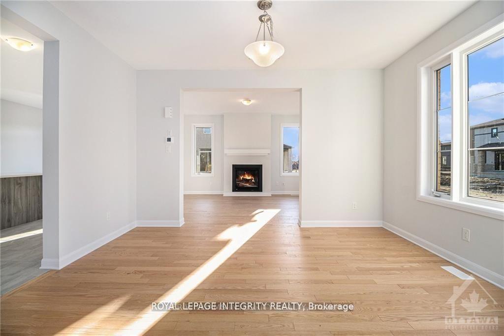 Photo 3 of 169 Gosling Crescent, Ottawa, Kanata - Morgan's Grant/South March — HOMEH