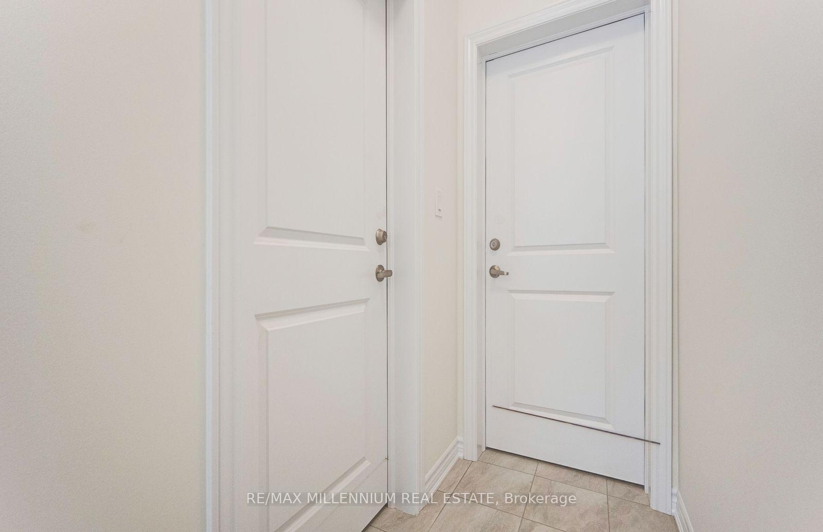 Photo 4 of Unit Upper, 34 Thornbird Crescent, Brampton, Northwest Brampton — HOMEH