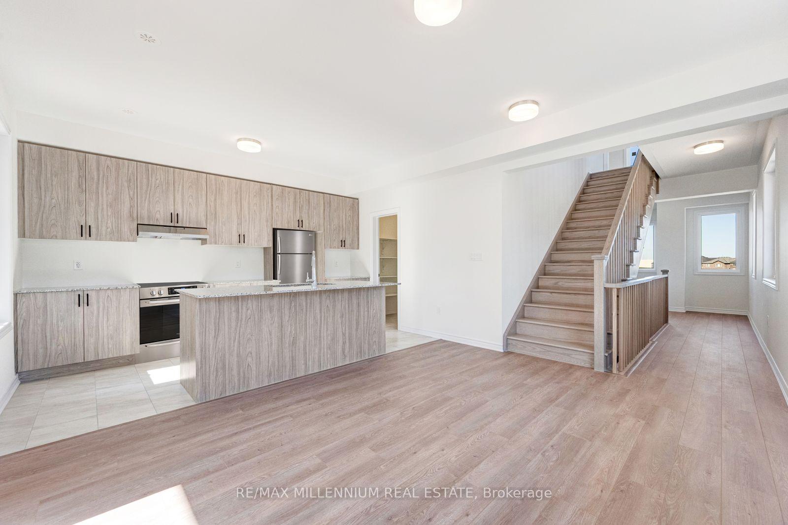 Photo 17 of Unit Upper, 34 Thornbird Crescent, Brampton, Northwest Brampton — HOMEH