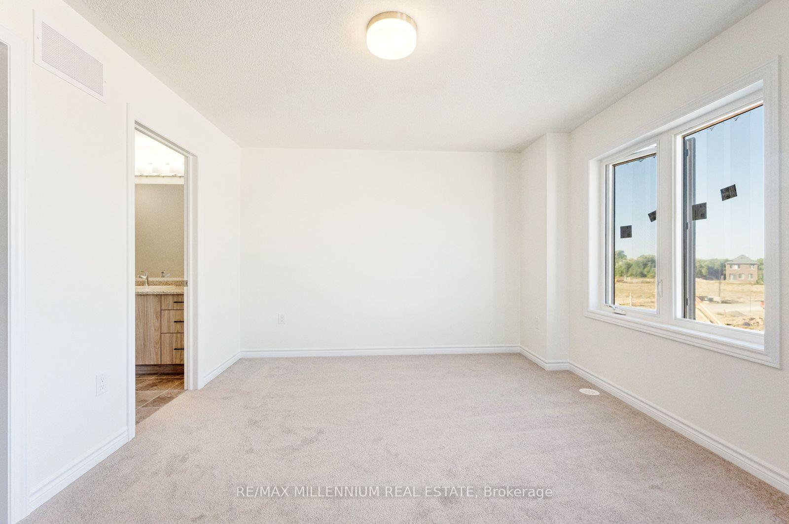 Photo 32 of Unit Upper, 34 Thornbird Crescent, Brampton, Northwest Brampton — HOMEH