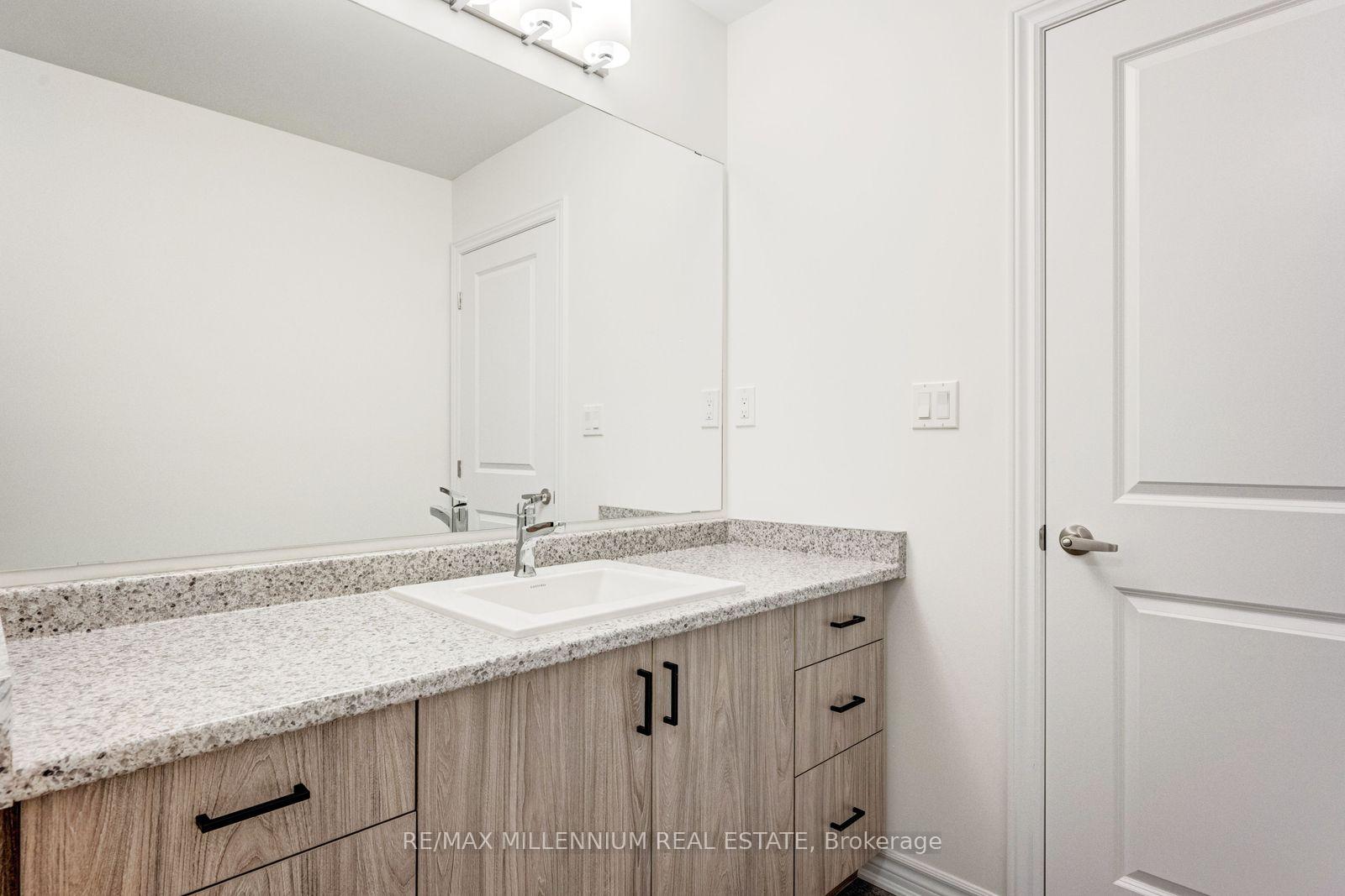 Photo 36 of Unit Upper, 34 Thornbird Crescent, Brampton, Northwest Brampton — HOMEH