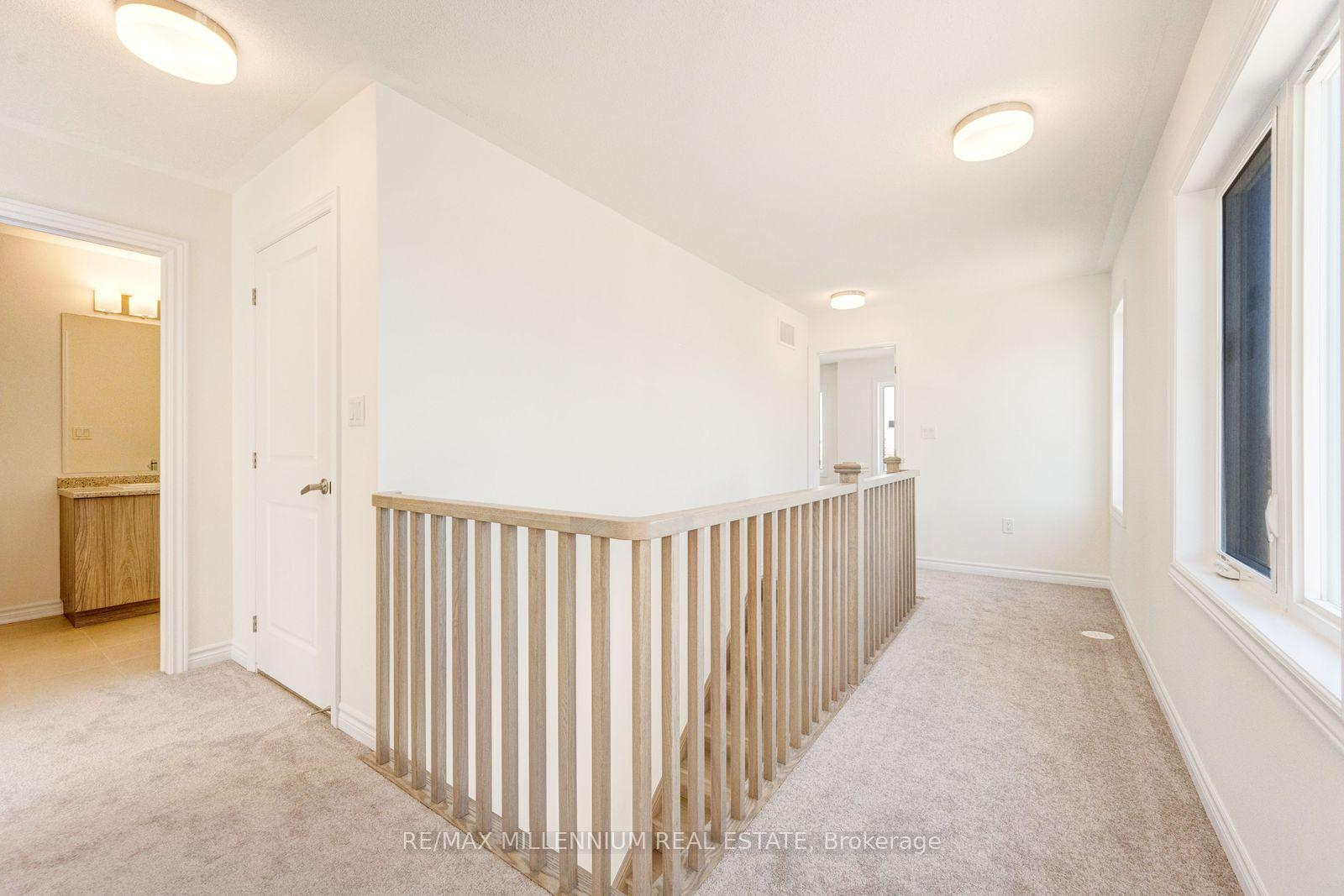 Photo 48 of Unit Upper, 34 Thornbird Crescent, Brampton, Northwest Brampton — HOMEH