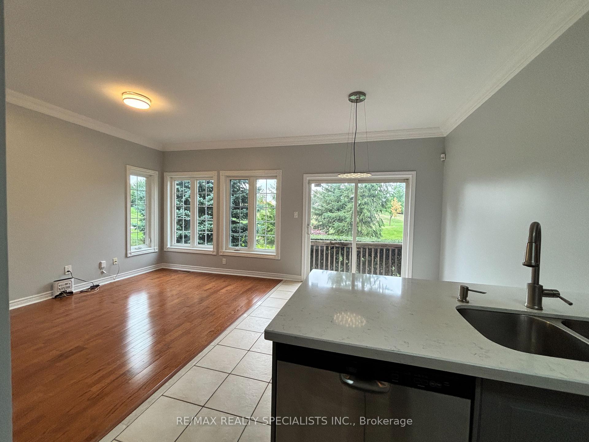 Photo 8 of 8 Yorkwood Trail, Brampton, Sandringham-Wellington — HOMEH