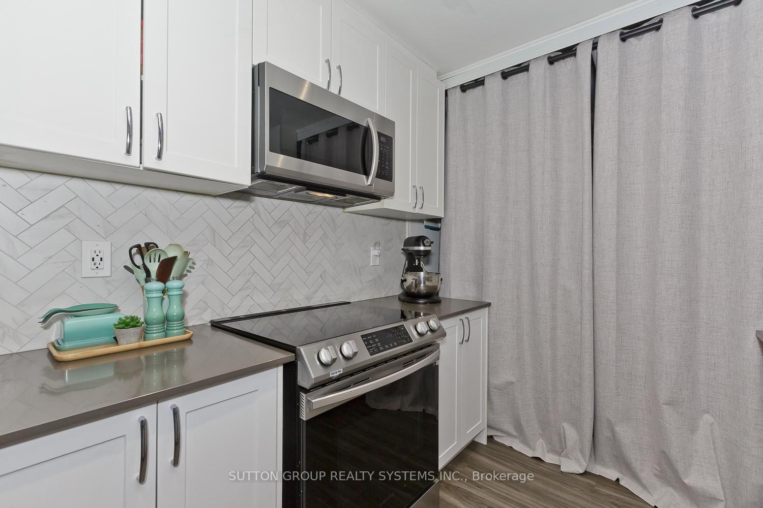 Photo 30 of Unit 311, 4198 Dundas Street W, Etobicoke, Edenbridge-Humber Valley — HOMEH