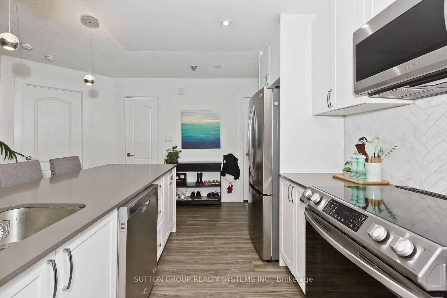Photo 34 of Unit 311, 4198 Dundas Street W, Etobicoke, Edenbridge-Humber Valley — HOMEH