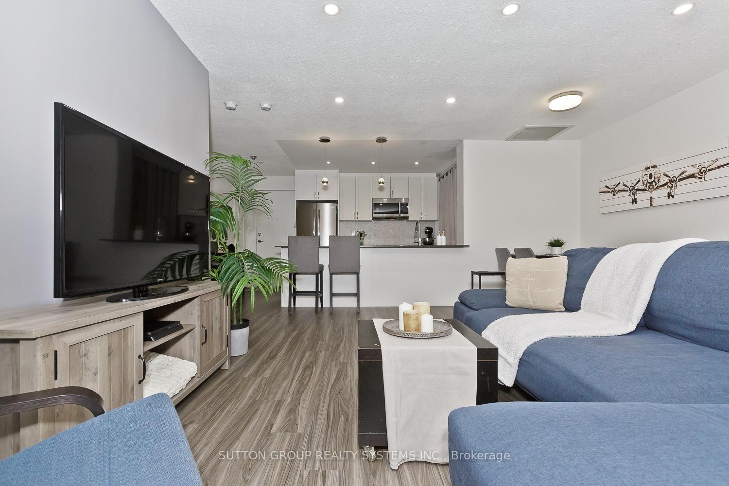 Photo 62 of Unit 311, 4198 Dundas Street W, Etobicoke, Edenbridge-Humber Valley — HOMEH